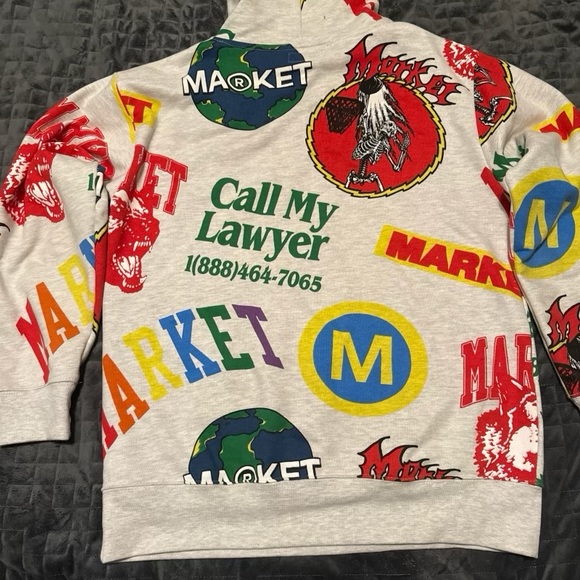 Men’s graphic sweatshirt with a grey base and multicolored graphics - Picture 3 of 3